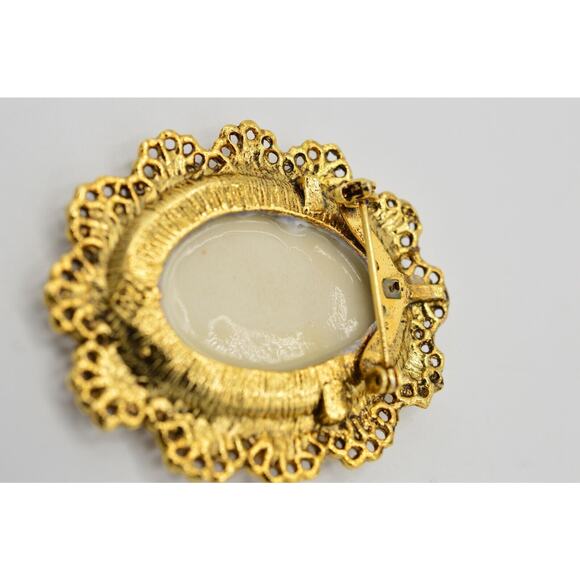 Artist Johan Painted Vintage Statement Pin Brooch Floral Roses Gold Cameo BinF - Picture 11 of 12